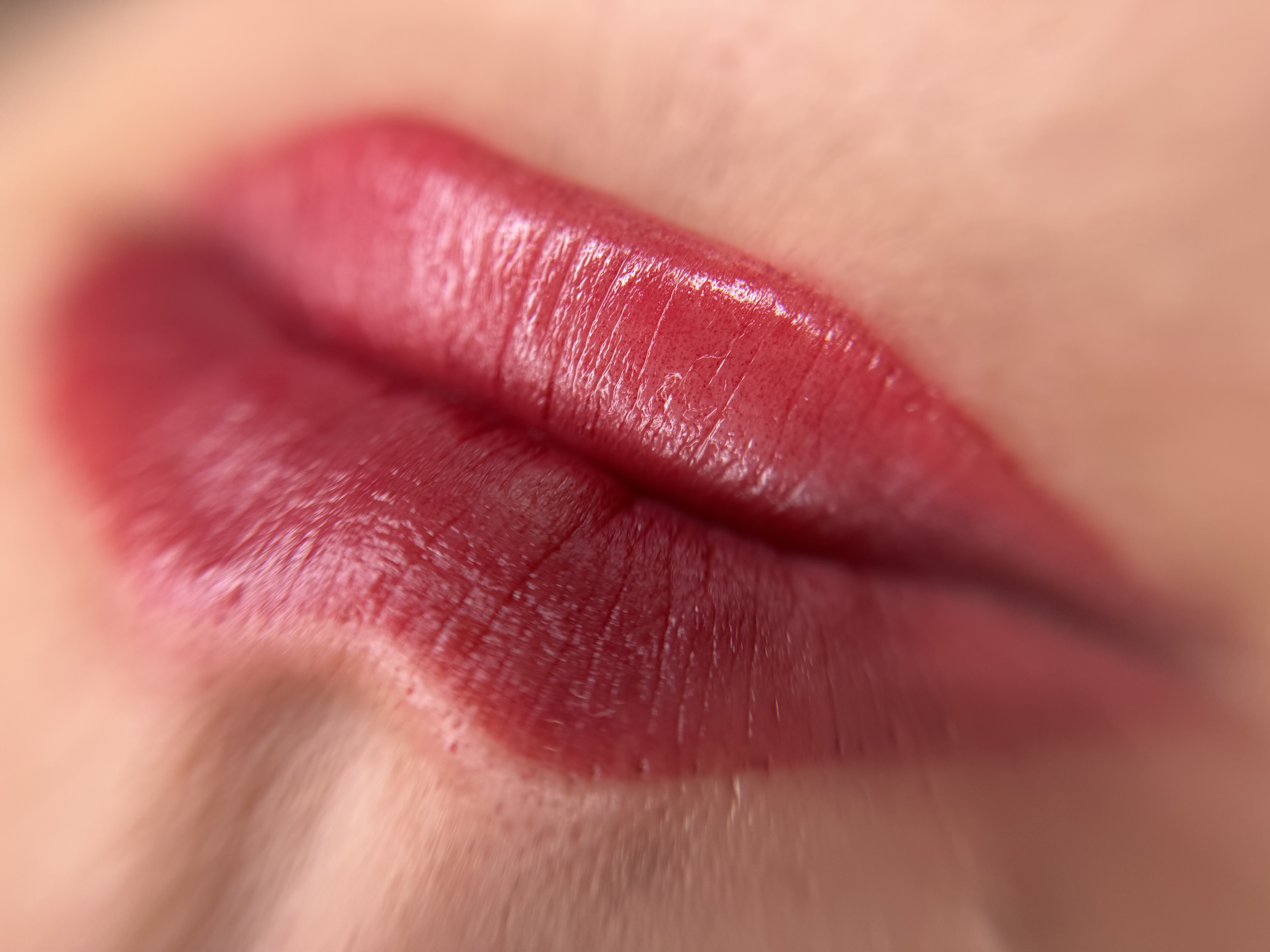 Trajna šminka usana